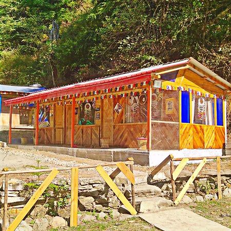 Shanti People Huts & Camp Касоль Екстер'єр фото
