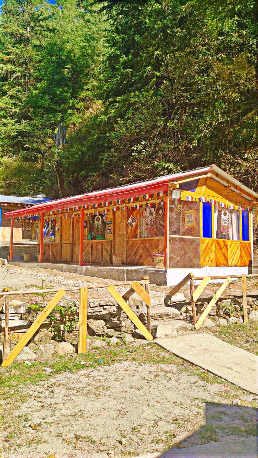 Shanti People Huts & Camp Касоль Екстер'єр фото